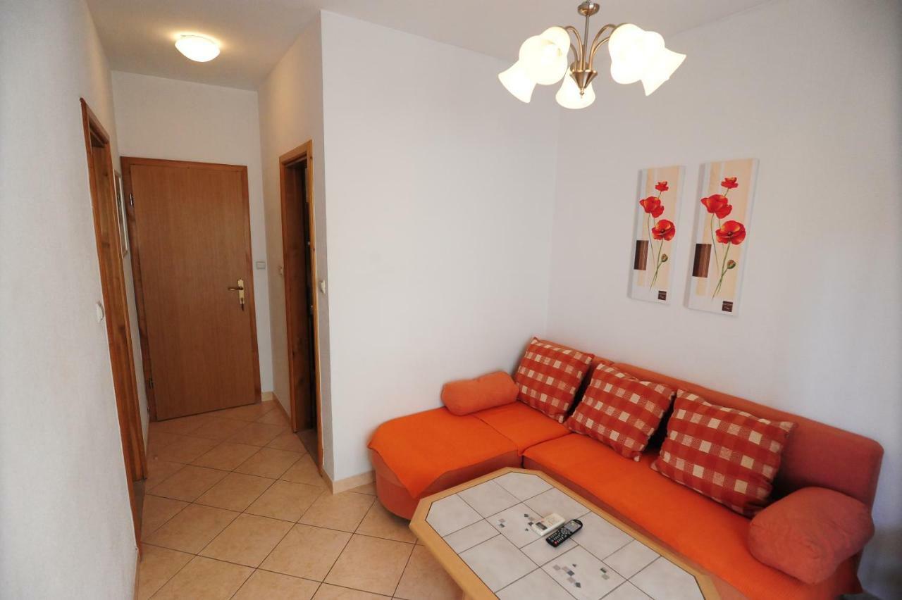 Apartments Knezevic Makarska Exterior foto